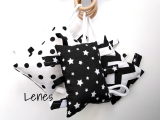 Kousátko - černobílé 